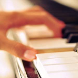 全家乱伦护士小说
